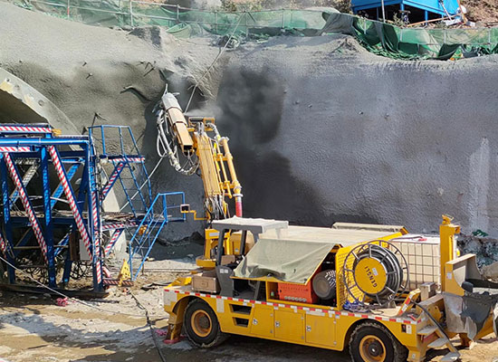 Operation steps of robotic arm concrete spraying shotcrete machine